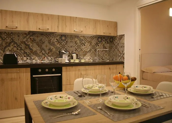 Casa Gaudi * Syrakusa